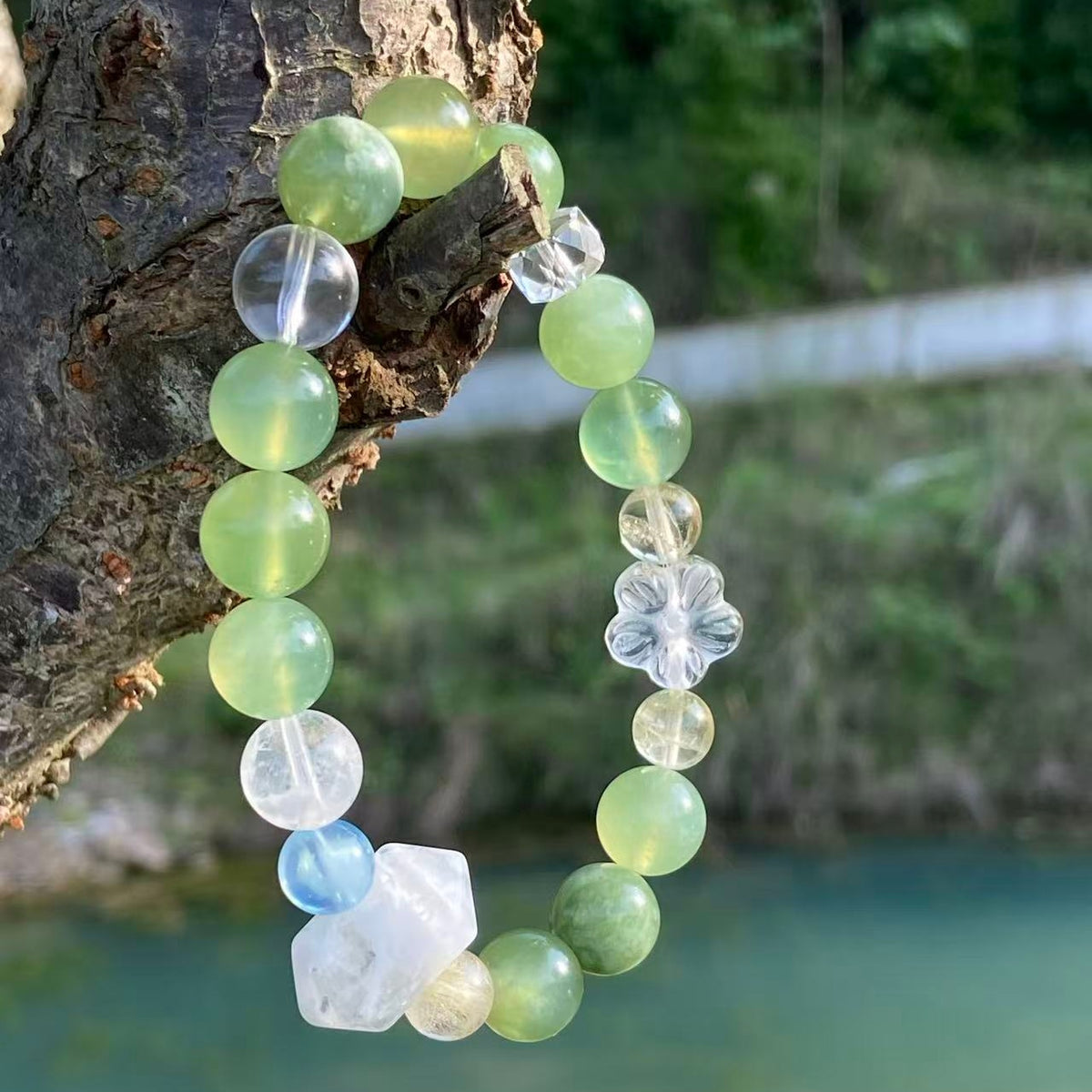 Healing Crystal Bracelet for the Sincere Soul | Fangyuan · Wearable Poetic Art | Jo's Art Jewelry