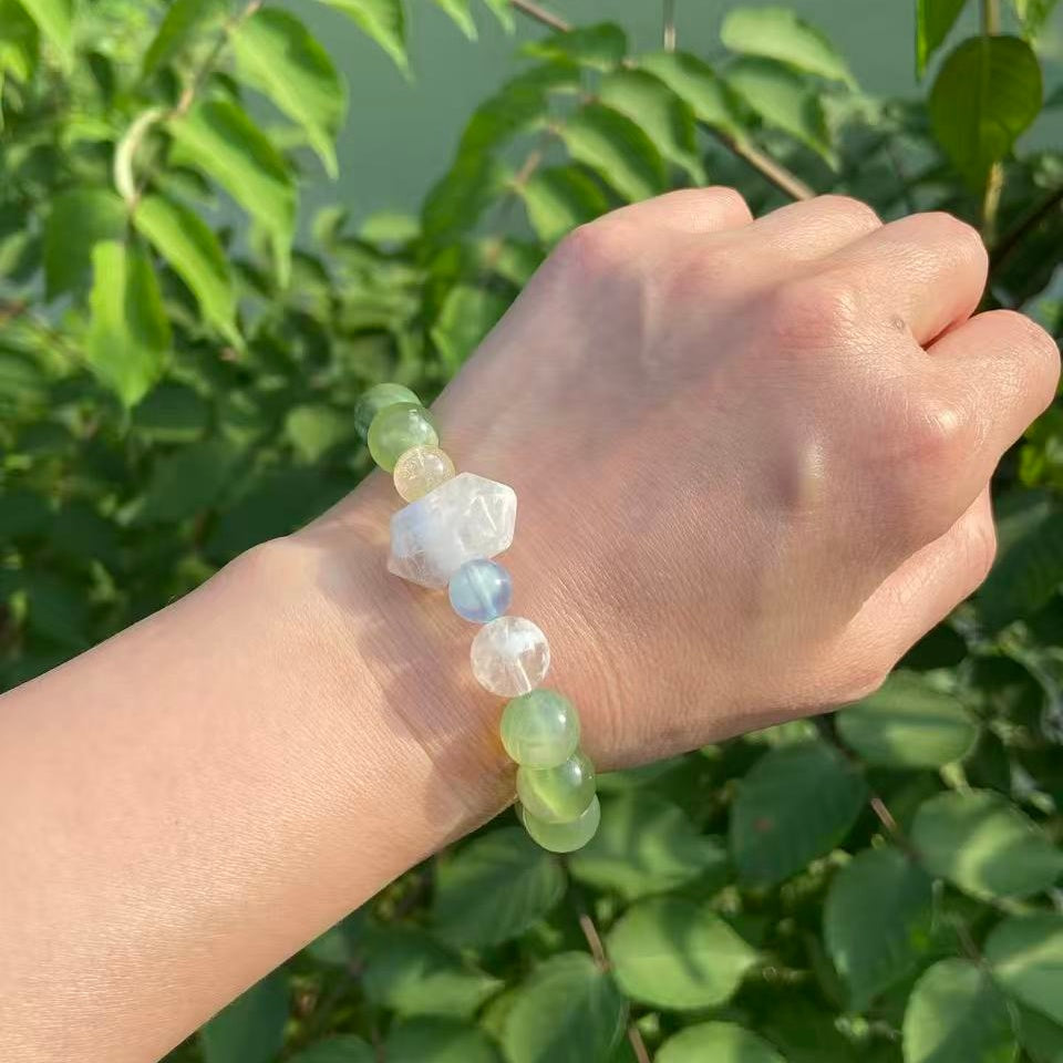 Healing Crystal Bracelet for the Sincere Soul | Fangyuan · Wearable Poetic Art | Jo's Art Jewelry