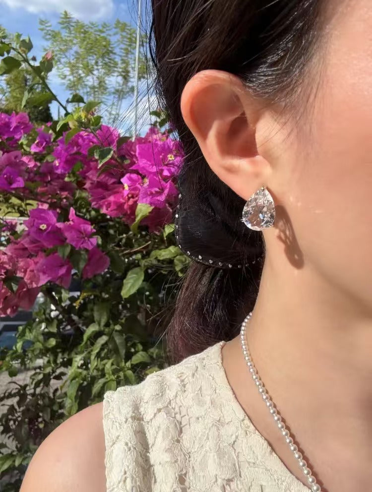 Natural Unenhanced Full-Clarity White Crystal Large Teardrop Earrings S925 Silver Commuter Hoops