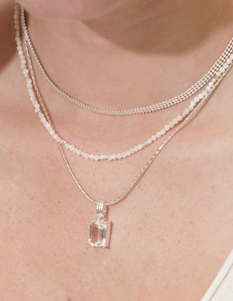 Cube Natural White Crystal Necklace Layered Niche Original Design Gift Premium Women's Accessory