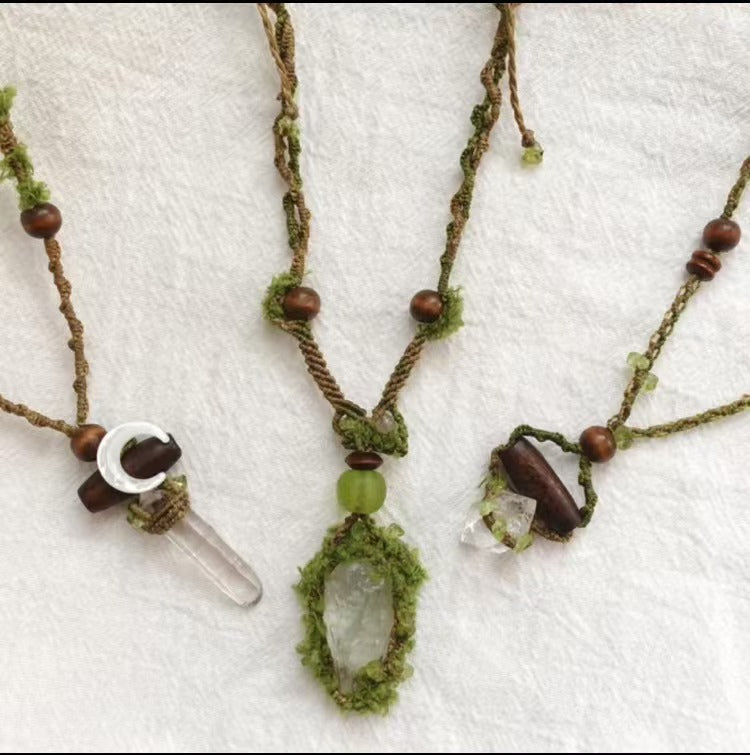 One-of-a-Kind Non-Returnable | Moss · Earth Series Crystal Necklace Wool Crystal