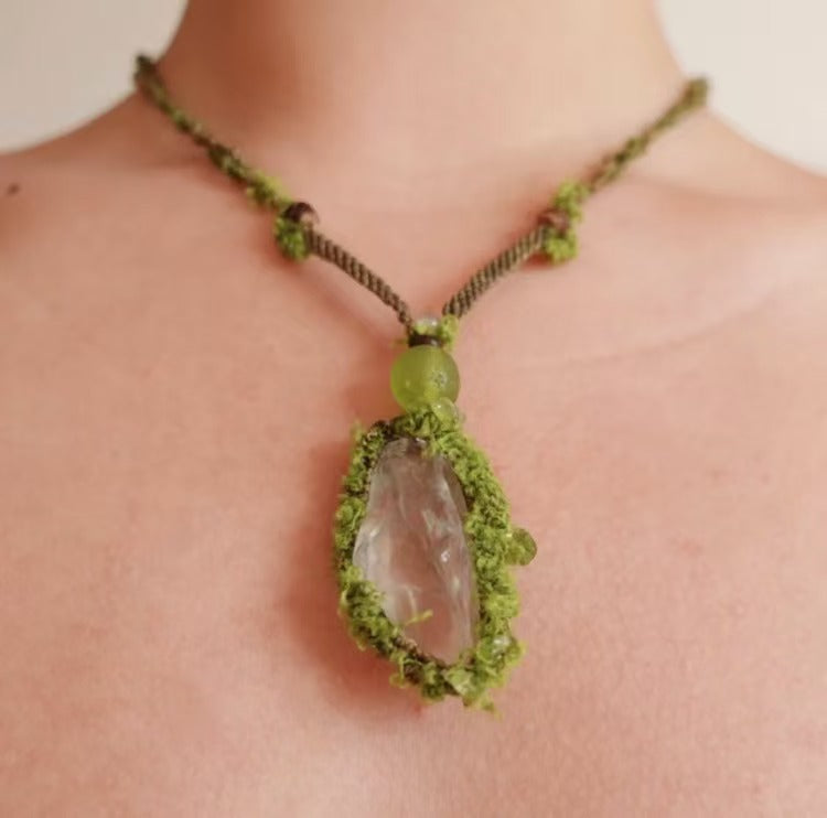 One-of-a-Kind Non-Returnable | Moss · Earth Series Crystal Necklace Wool Crystal